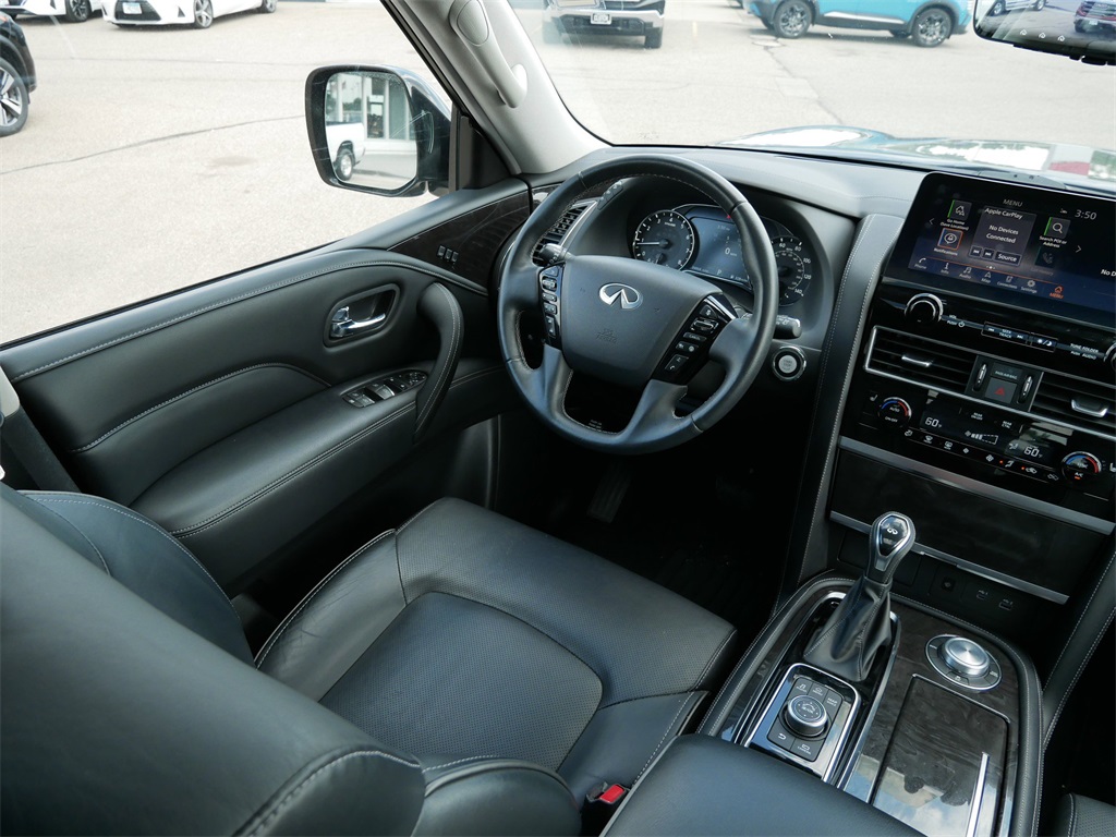 2024 Infiniti QX80 Luxe photo 14