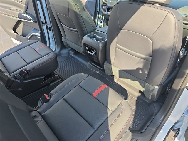 2026 Chevrolet Traverse RS photo 8