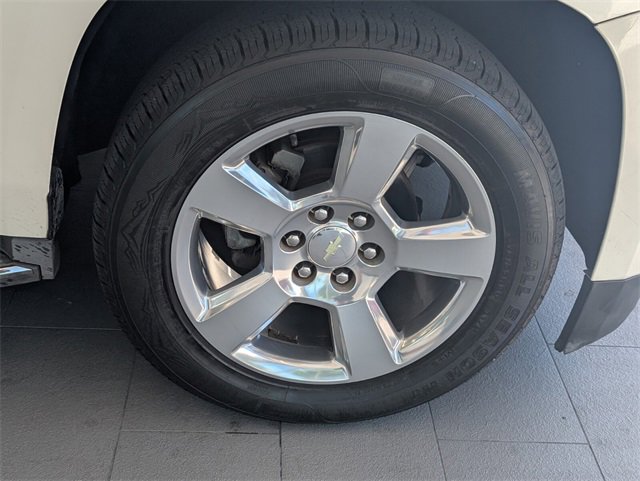 Used 2015 WHITE DIAMOND TRICOAT Chevrolet LTZ image 15