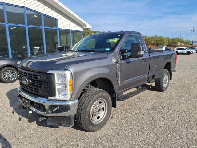 2023 Ford F-350 photo 7