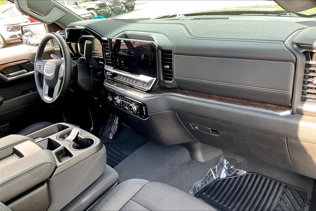 2024 Gmc Sierra 1500 Elevation photo 11