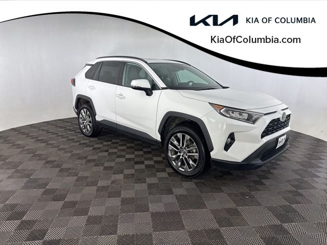2019 Toyota RAV4 XLE Premium