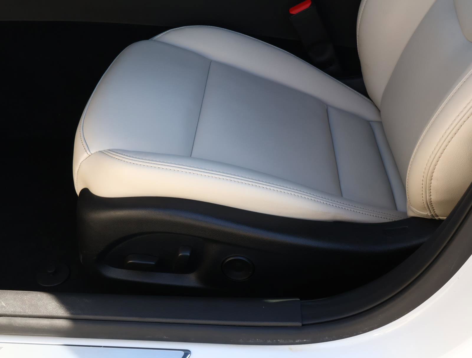 2024 Cadillac CT5 Luxury photo 17