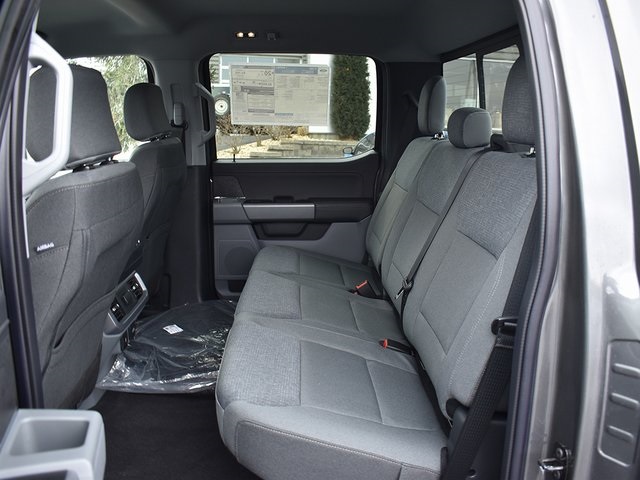 2025 Ford F-150 XLT photo 6