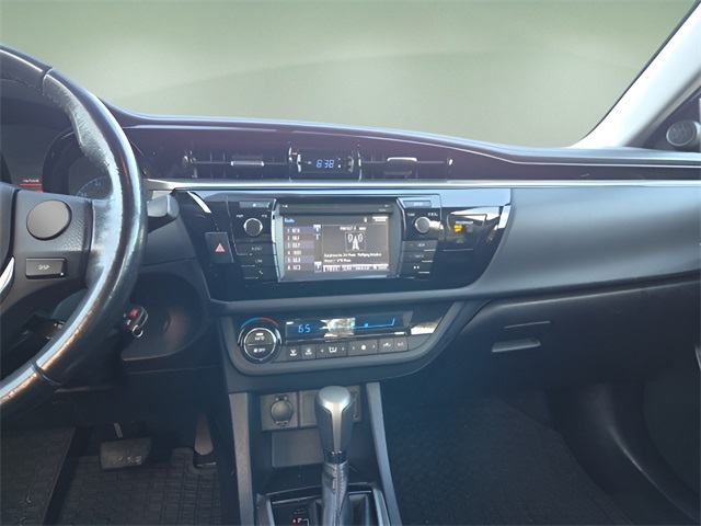 2014 Toyota Corolla Plus photo 11