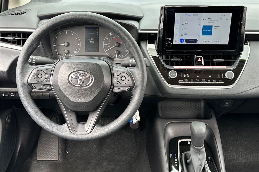 2025 Toyota Corolla LE photo 14