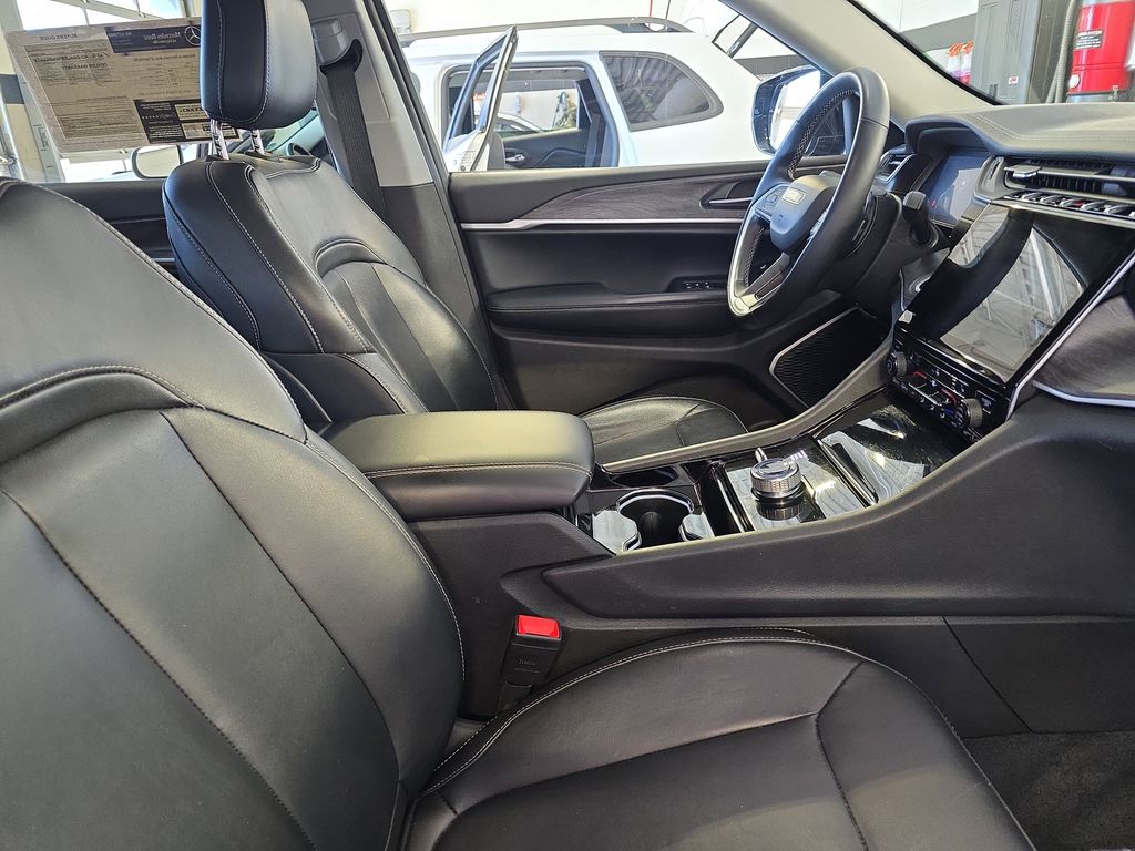 2021 Jeep Grand Cherokee Limited photo 10