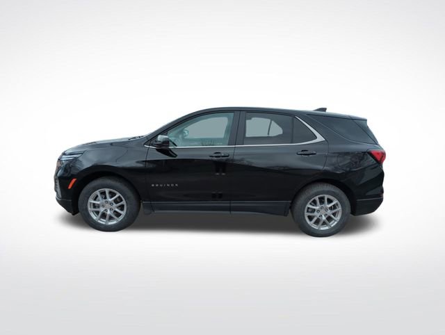 2023 Chevrolet Equinox LT photo 2