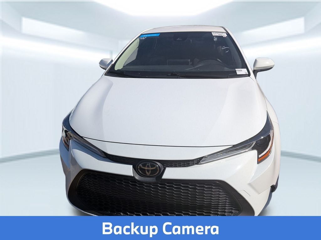2020 Toyota Corolla LE photo 2