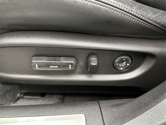 2014 Acura RLX Base photo 4