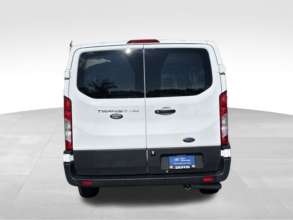 2023 Ford Transit photo 2