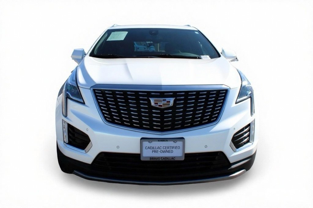 2025 Cadillac XT5 Premium Luxury photo 2
