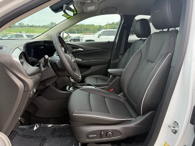 2026 Buick Encore GX Avenir photo 4