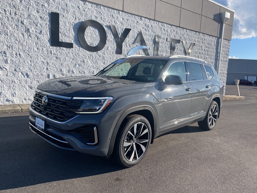 2026 Volkswagen Atlas SEL Premium R-Line's photo