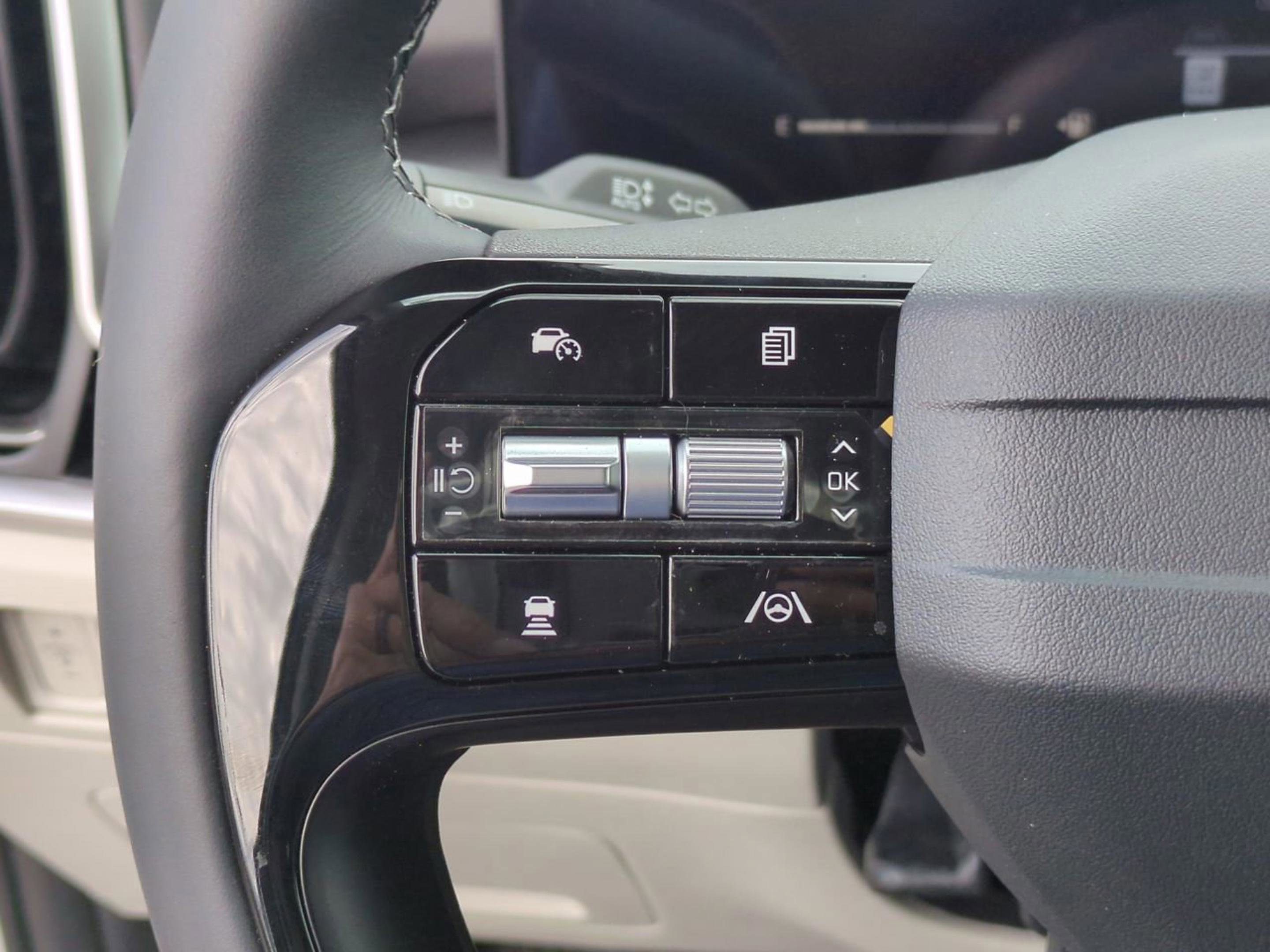 2026 Kia Sorento S photo 25