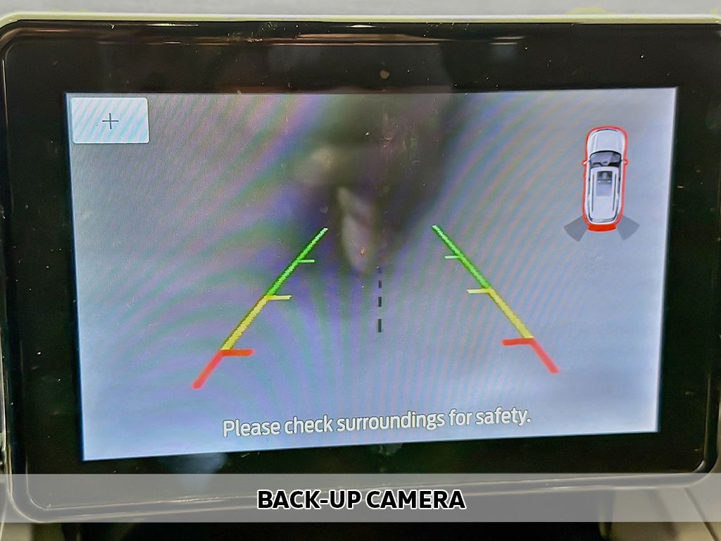 2023 Ford Explorer XLT photo 2