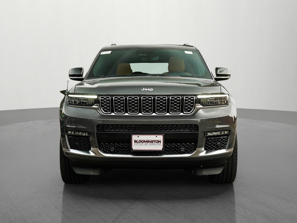 2025 Jeep Grand Cherokee L Summit photo 2