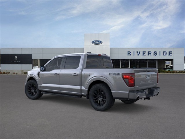 2025 Ford F-150 XLT photo 3