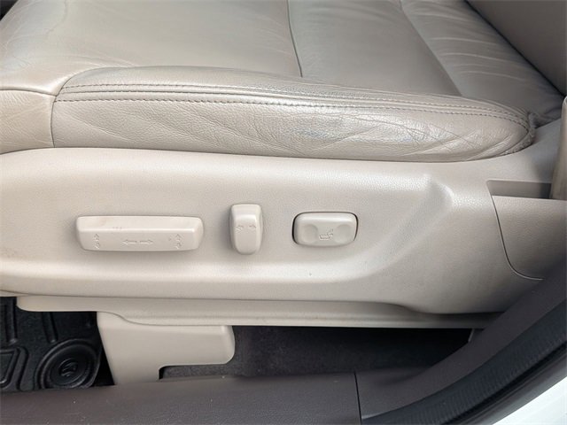 2013 Honda CR-V EX-L photo 14