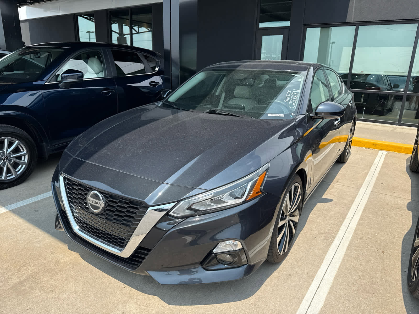 Used 2020 Nissan Altima Platinum with VIN 1N4BL4FV5LC250367 for sale in Kansas City