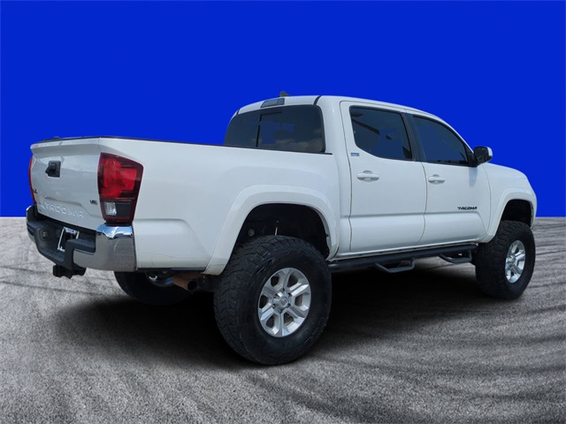 2018 Toyota Tacoma SR5 photo 3