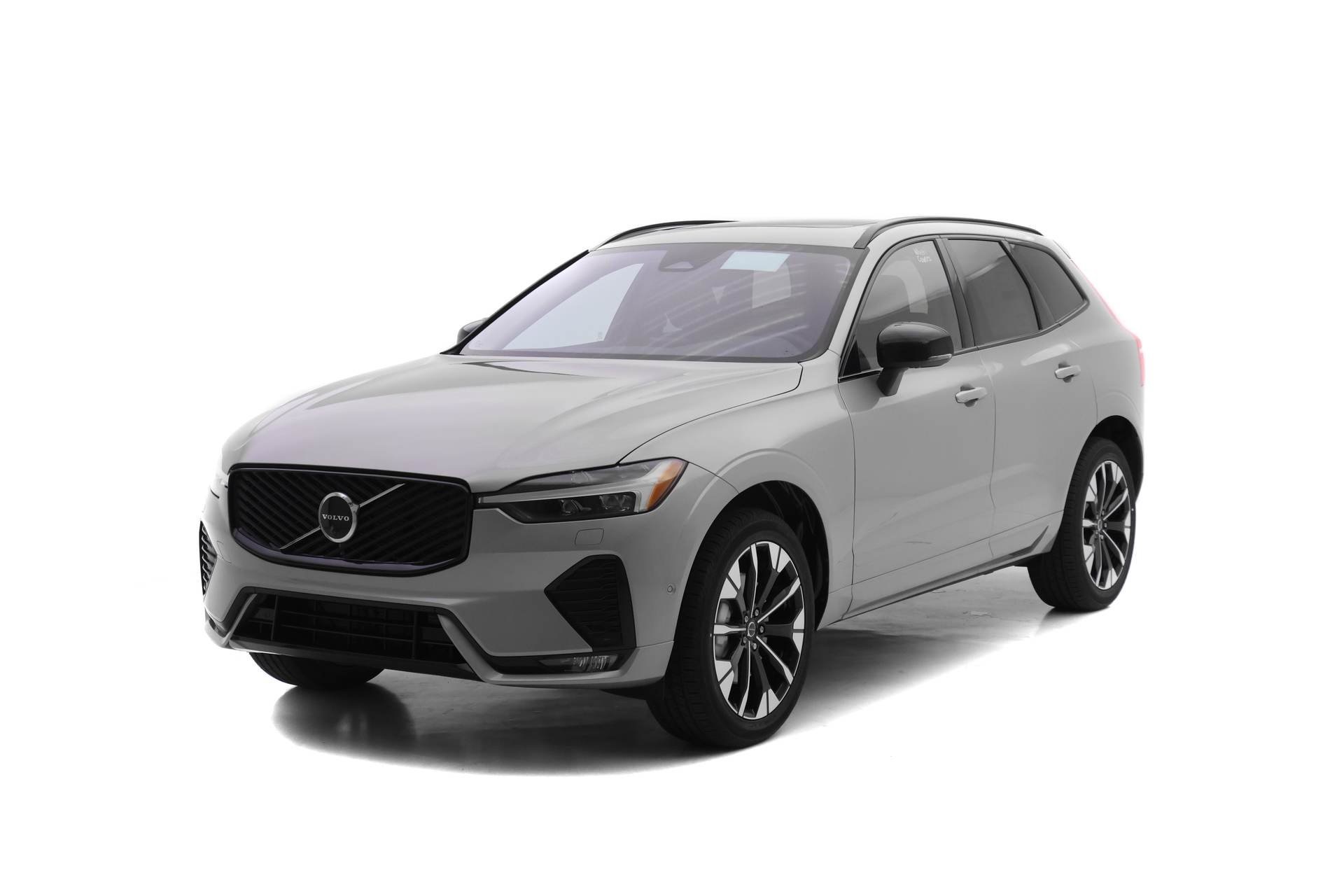 2026 Volvo XC60 Plus's photo