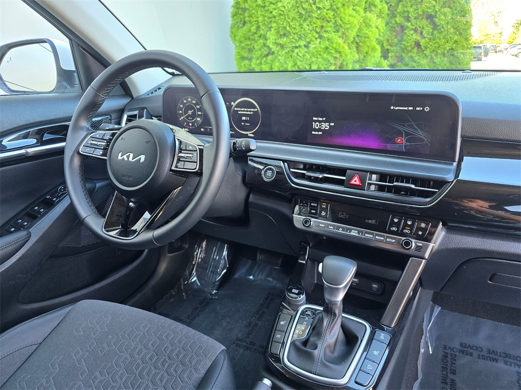2024 Kia Seltos S photo 28