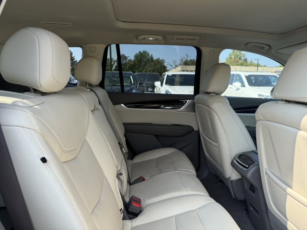 2020 Cadillac XT6 Premium Luxury photo 11
