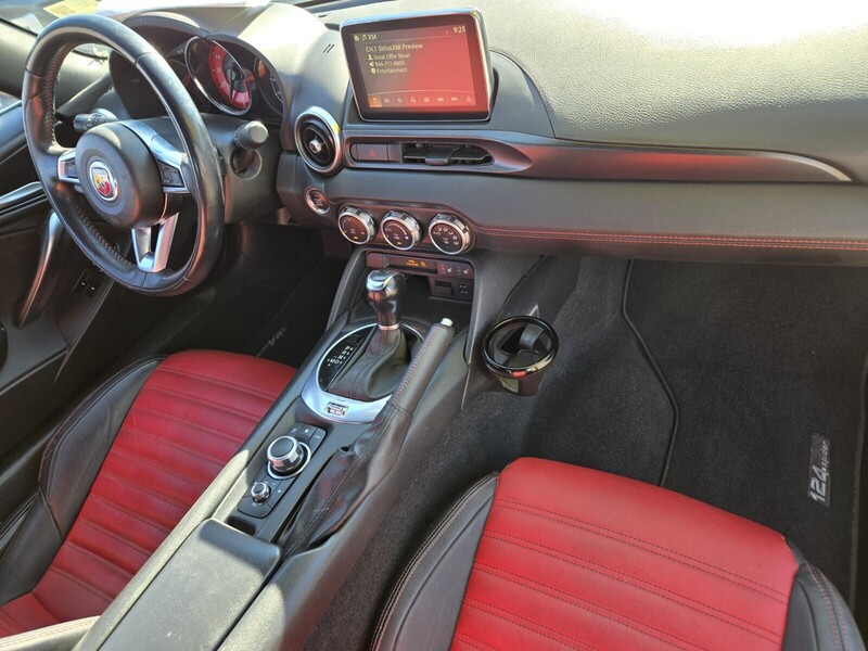 2020 Fiat 124 Spider Abarth photo 14