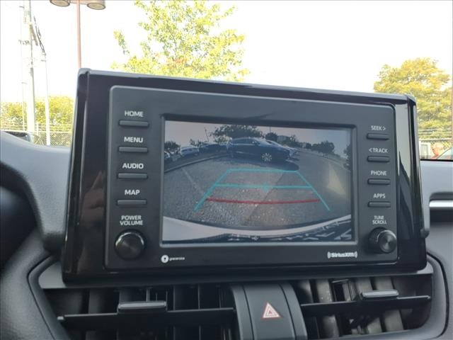 2021 Toyota RAV4 XLE photo 26