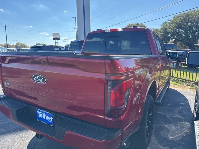 2025 Ford F-150 XLT photo 3