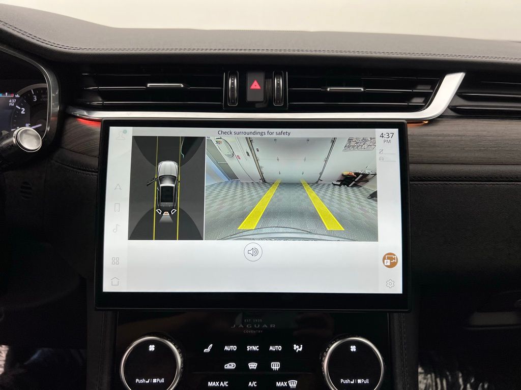 2022 Jaguar F-PACE P250 S photo 31