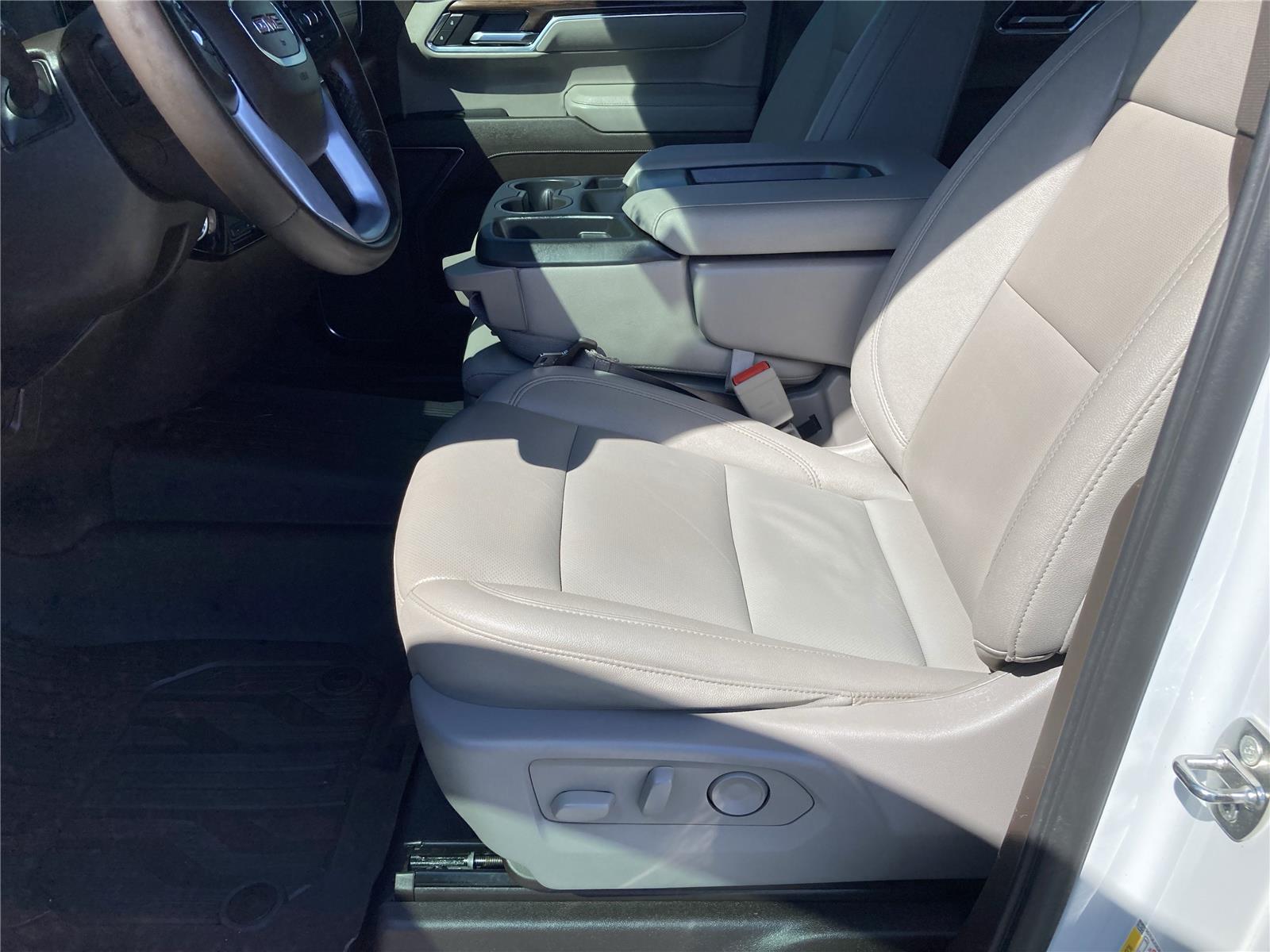 2024 Gmc Sierra 1500 SLT photo 24