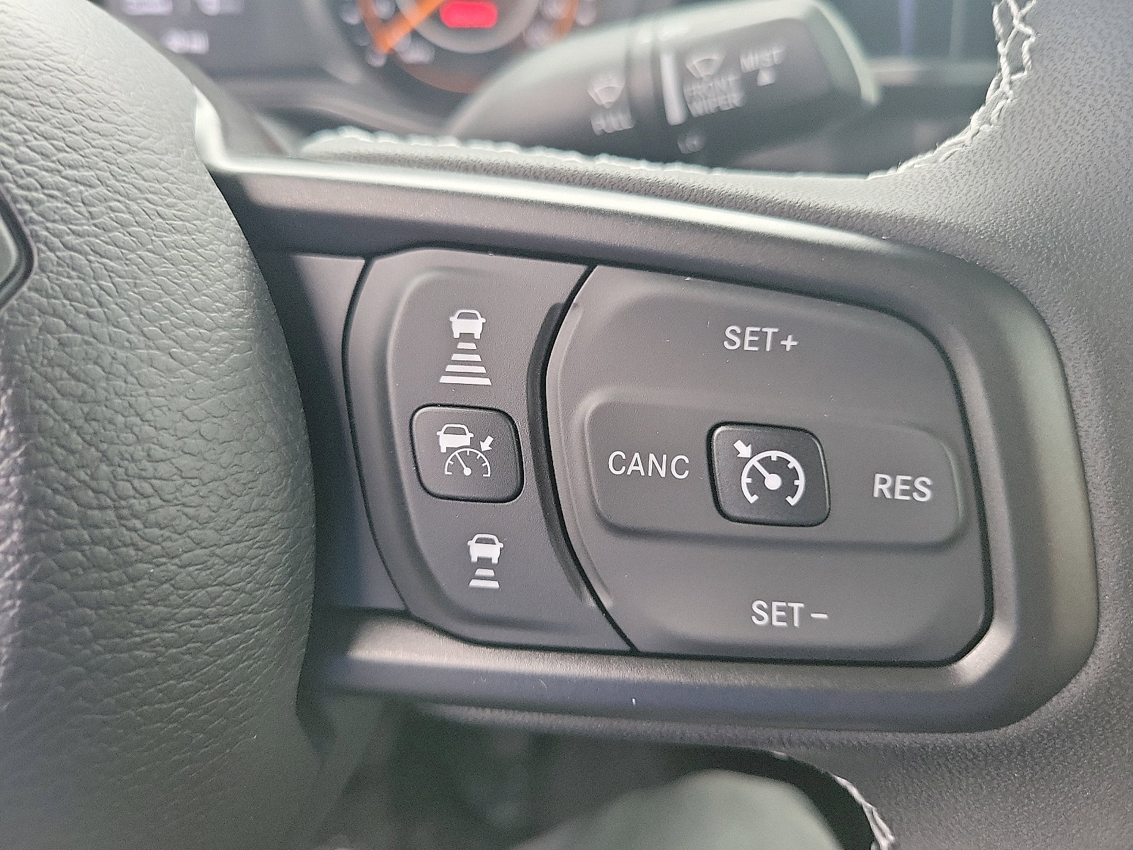 2025 Jeep Gladiator Sport S photo 6