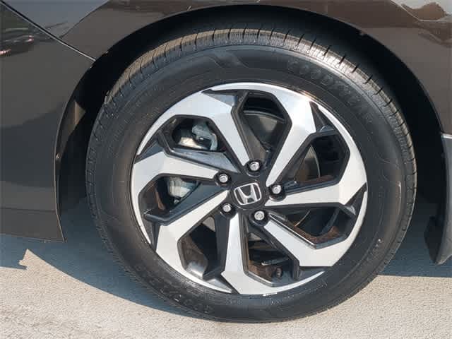 2016 Honda Accord EX-L photo 5