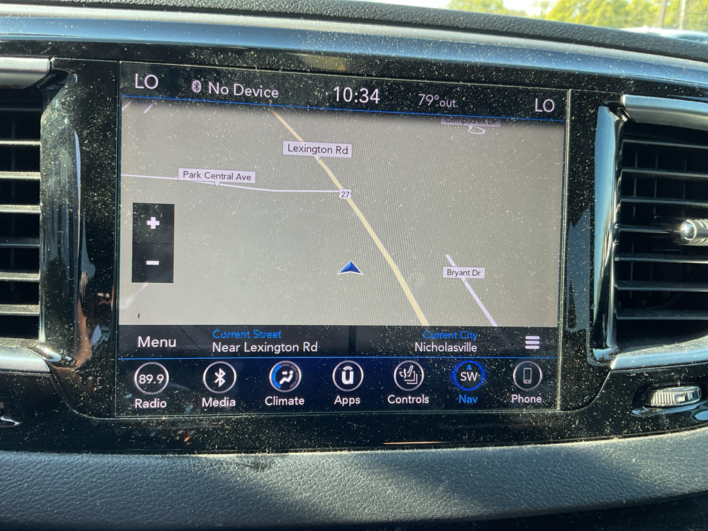 2019 Chrysler Pacifica Touring L photo 18