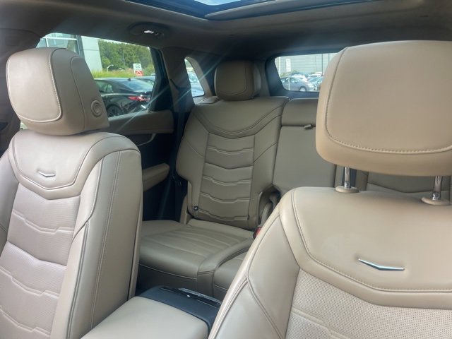 2024 Cadillac XT5 Platinum Premium Luxury photo 5