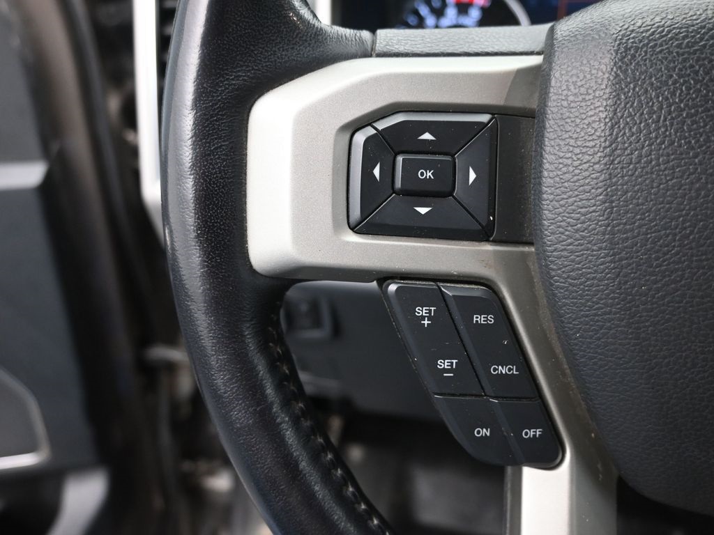 2022 Ford F-250 photo 3