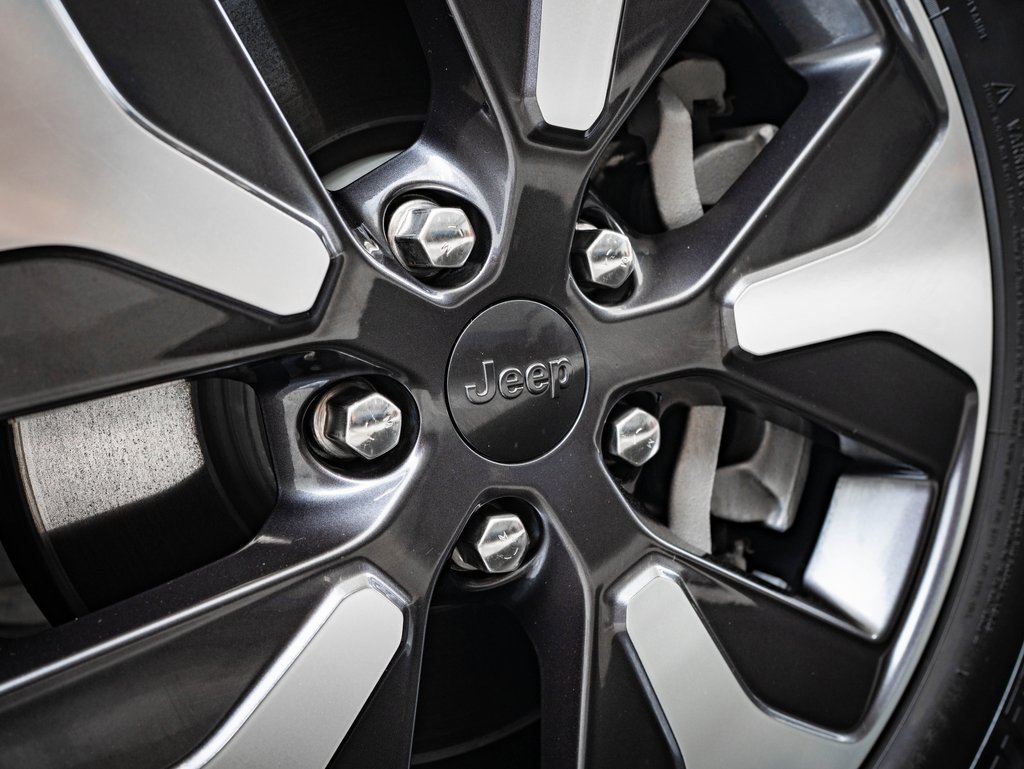 2023 Jeep Cherokee 4xe photo 7