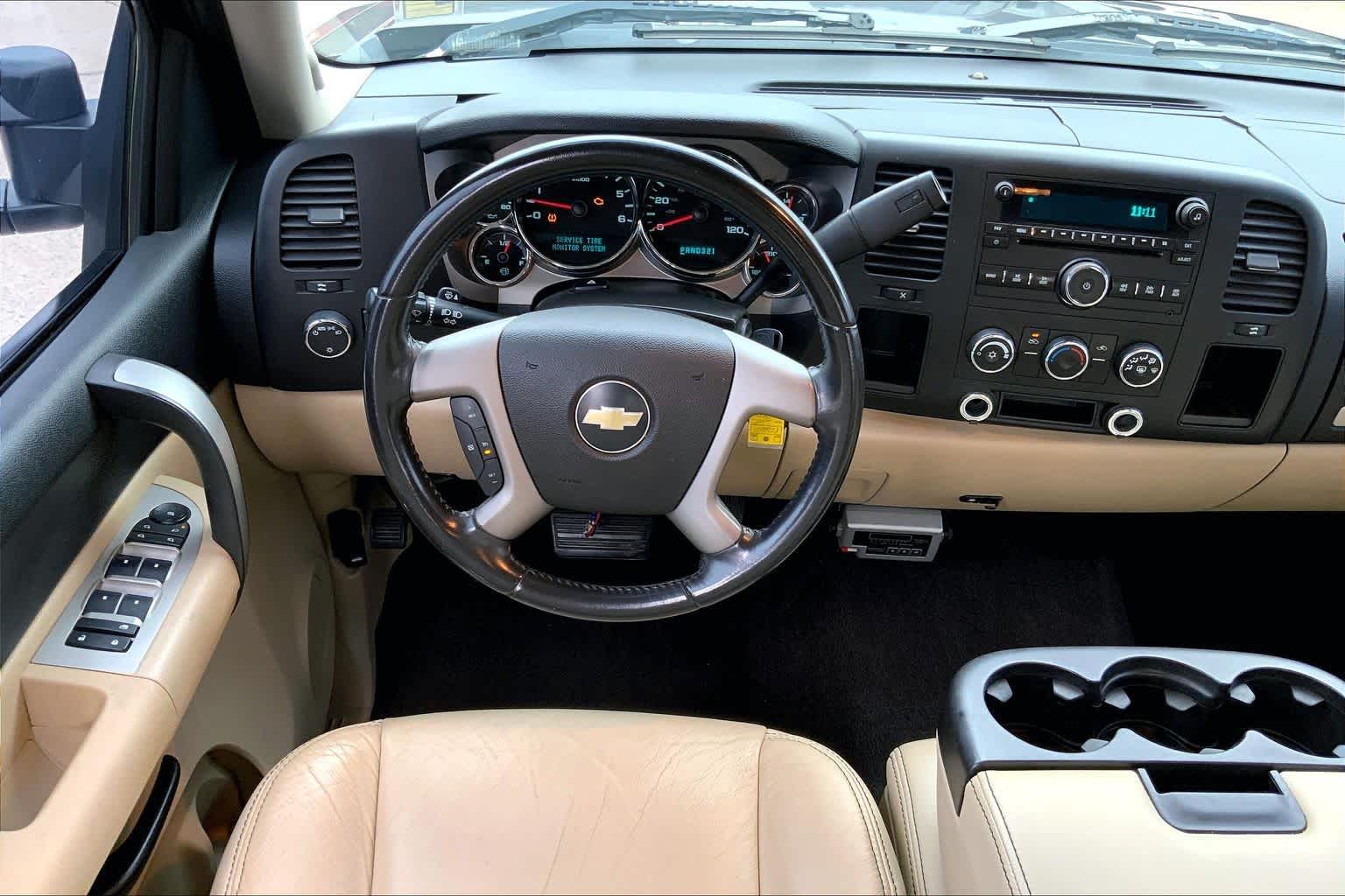 2008 Chevrolet Silverado 1500 photo 3