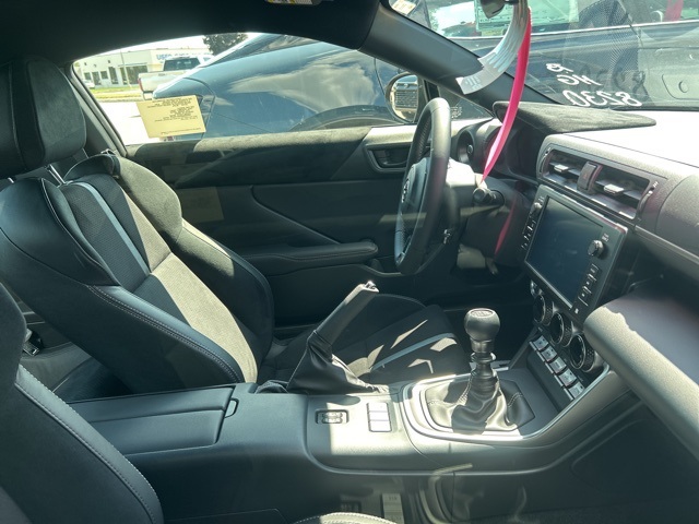 2025 Toyota GR86 Premium photo 6
