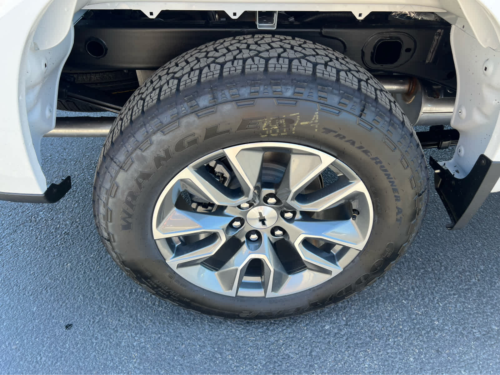 2025 Chevrolet Silverado 1500 RST photo 12