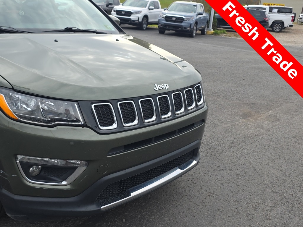 2019 Jeep Compass Limited photo 2