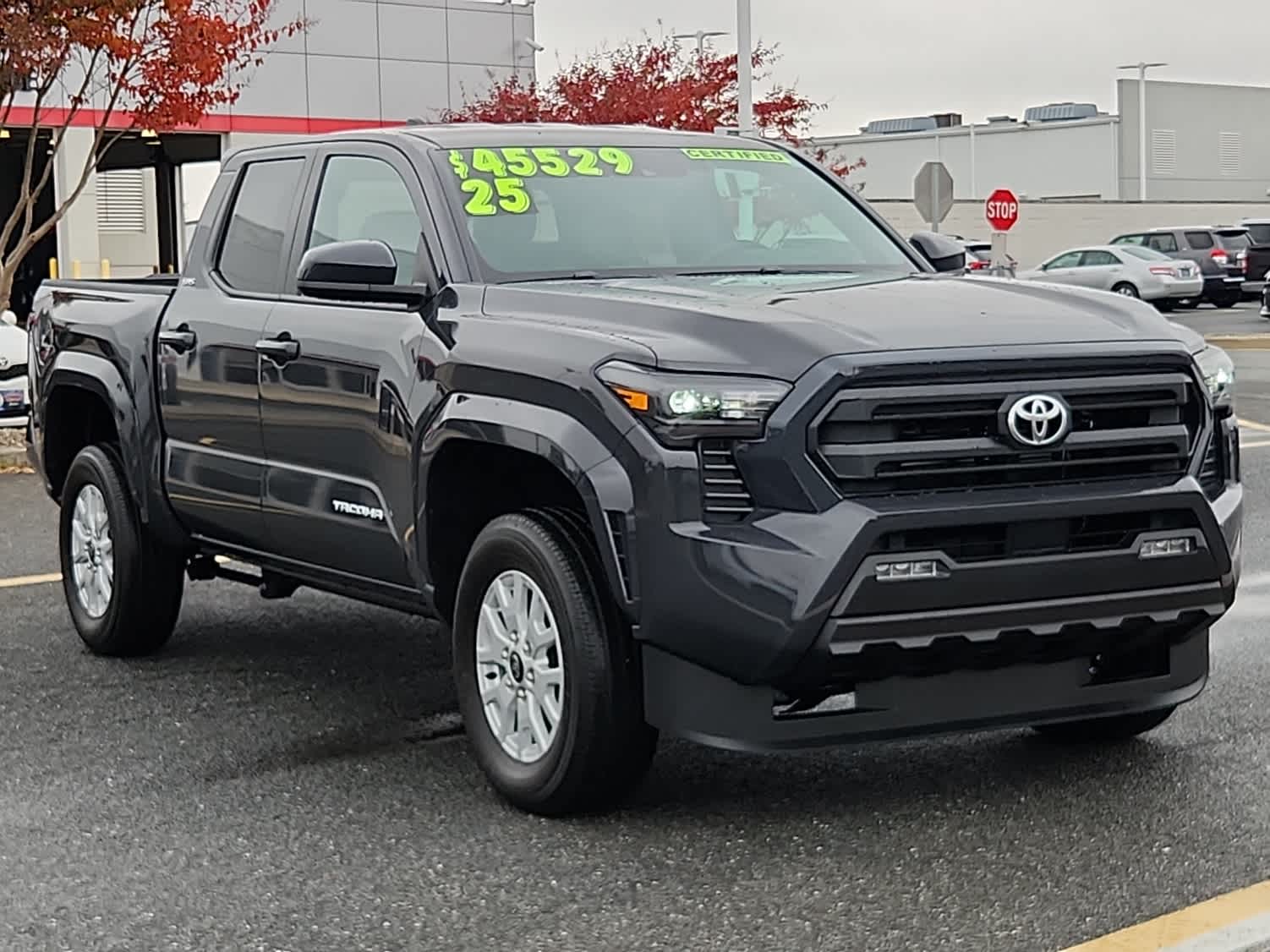 2025 Toyota Tacoma SR5 Double Cab photo 2