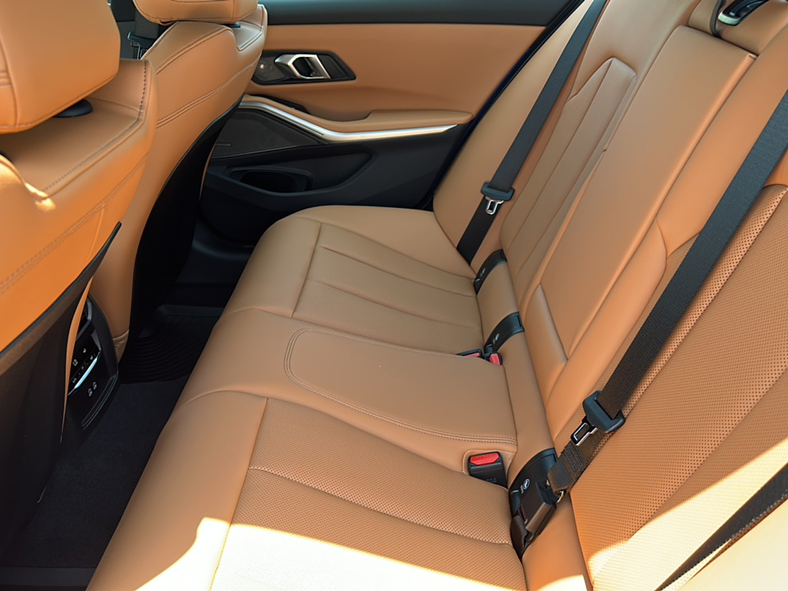 2025 Bmw M340i photo 2