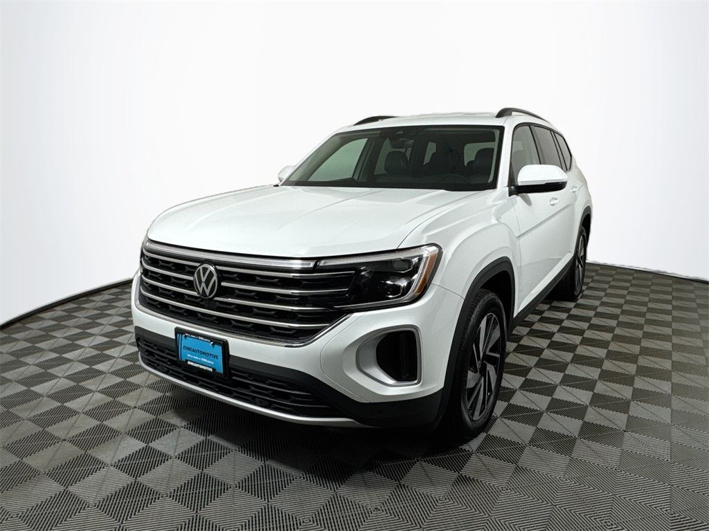 2025 Volkswagen Atlas SE w/Tech