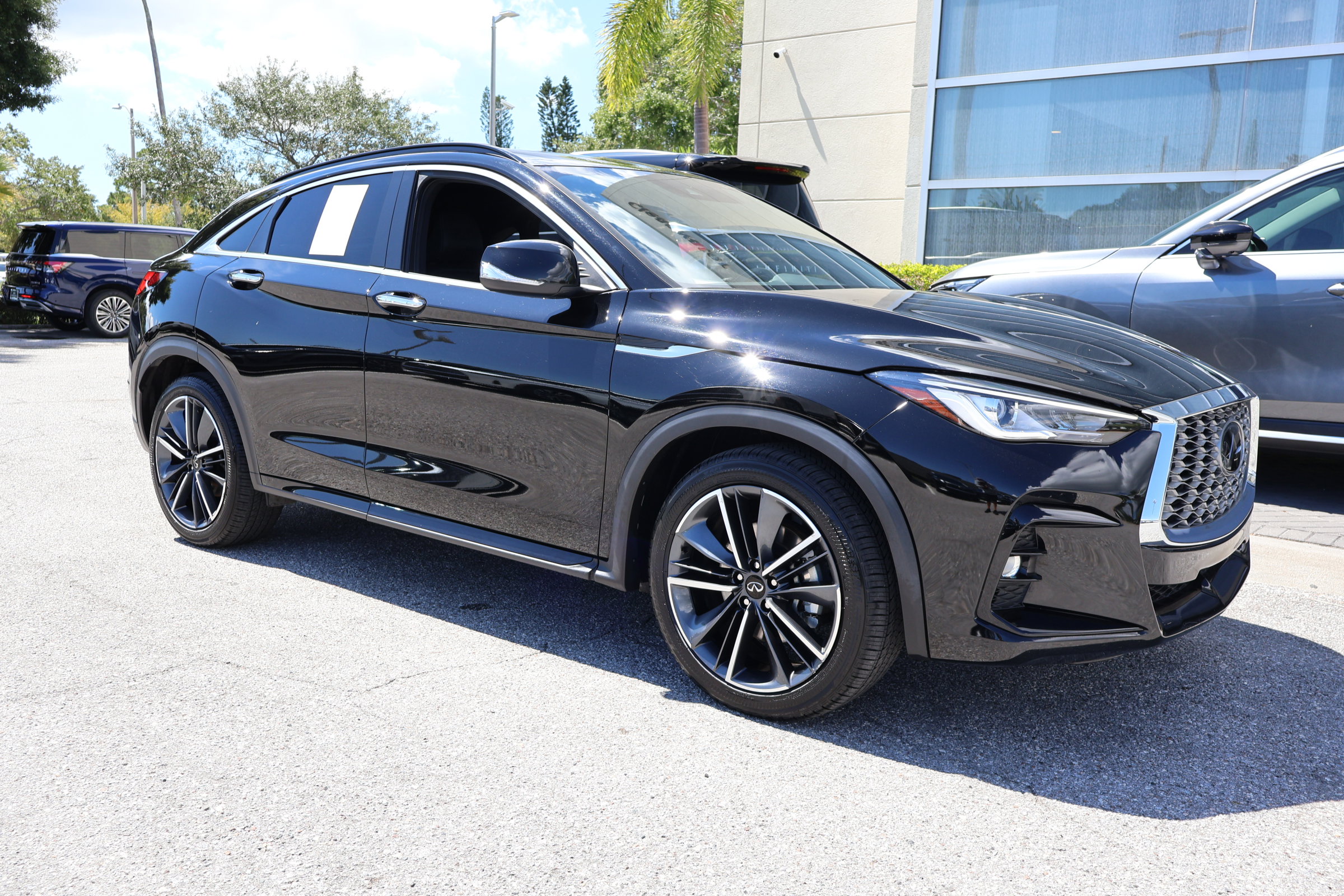 2024 Infiniti QX55 Luxe photo 11