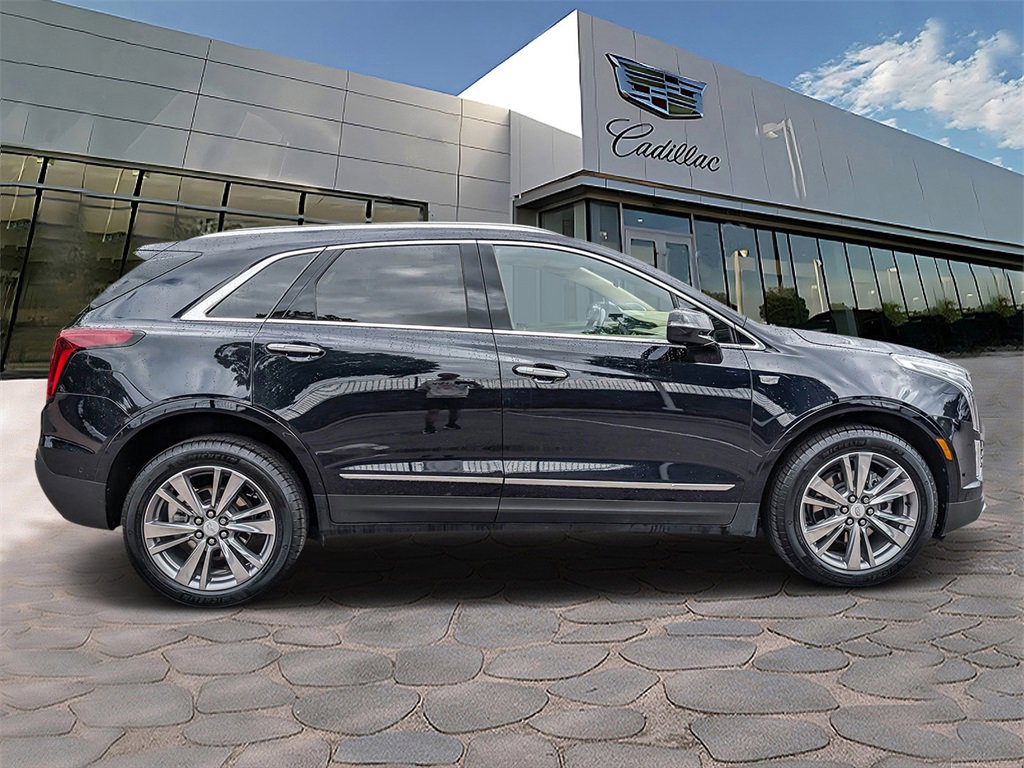 2022 Cadillac XT5 Platinum Premium Luxury photo 5