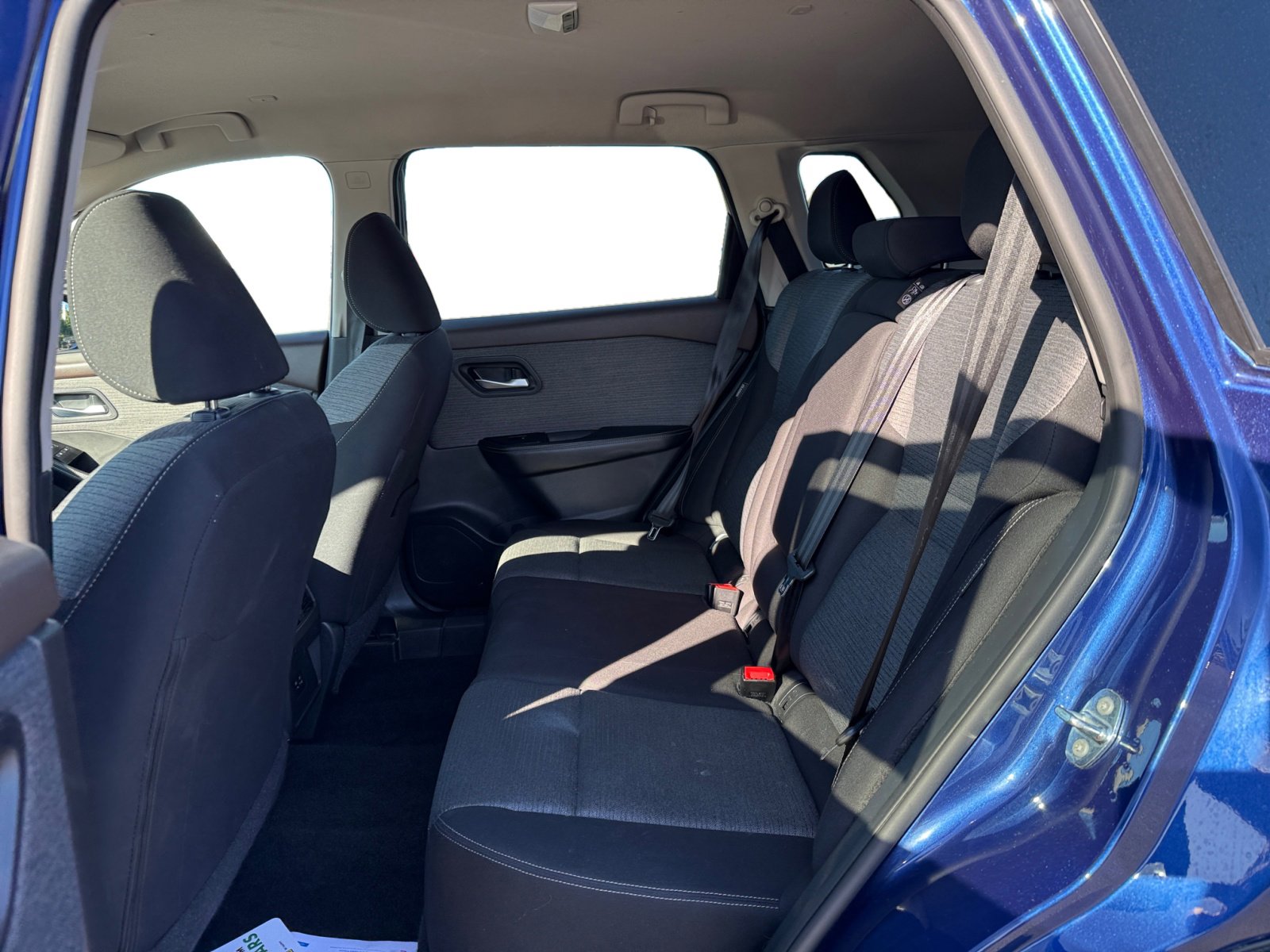 2023 Nissan Rogue SV photo 15