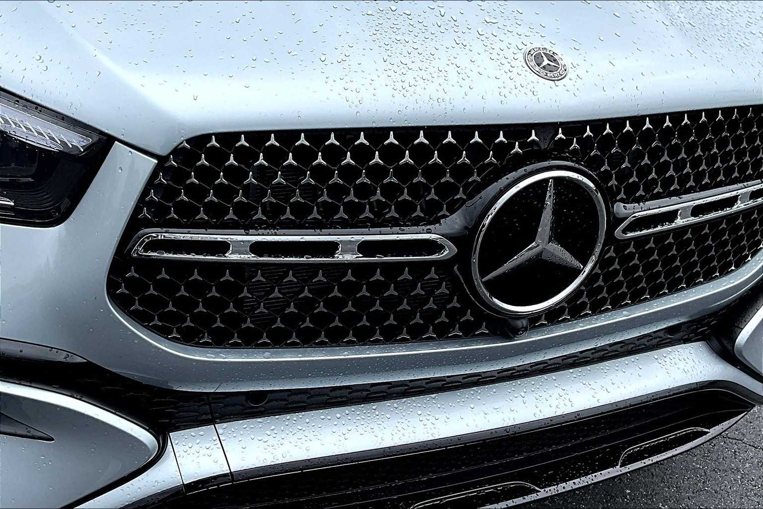2025 Mercedes Benz GLE 450e 4MATIC photo 28